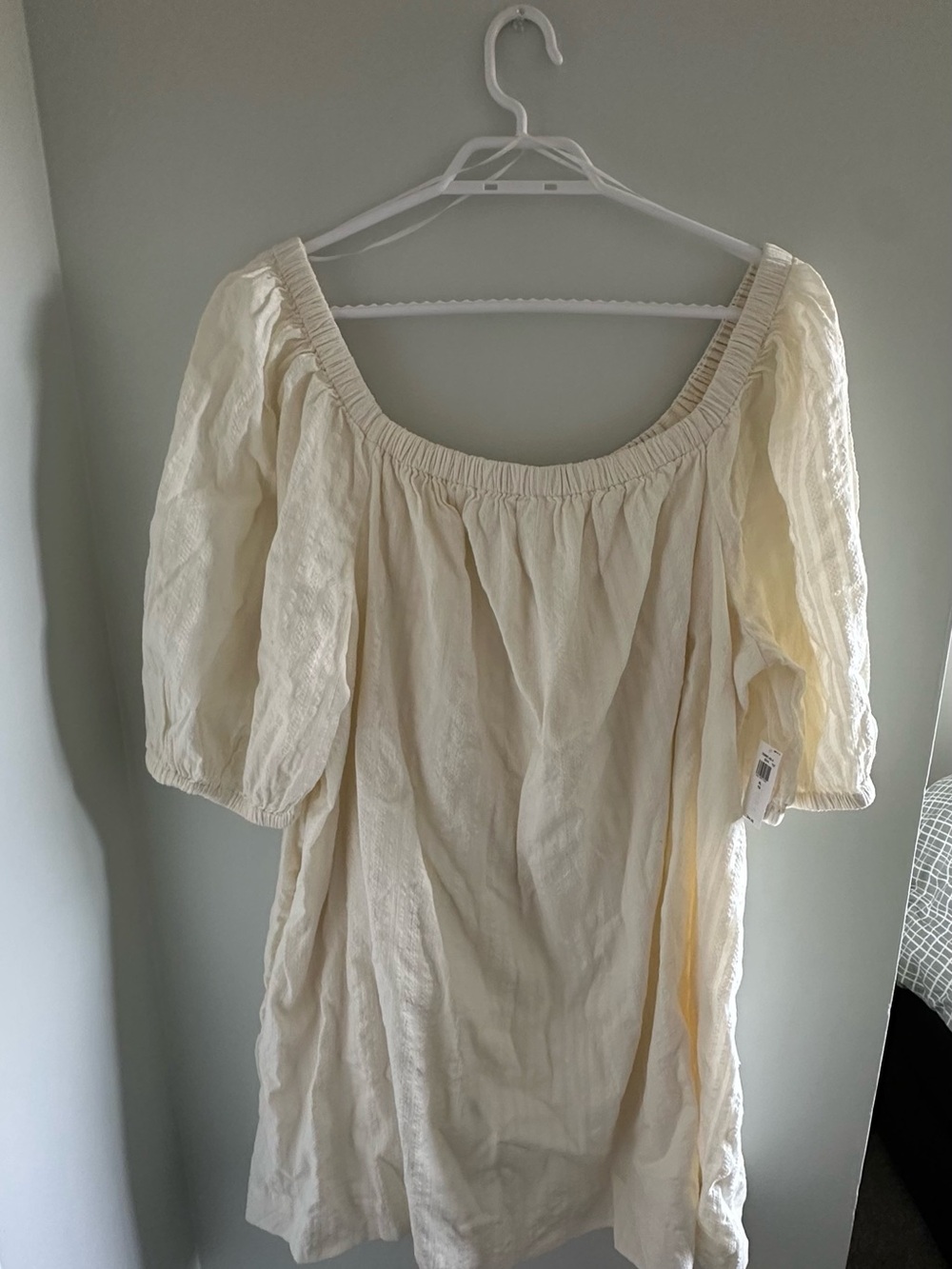 Old Navy Willow Cream Off-Shoulder Peasant Tunic Dress